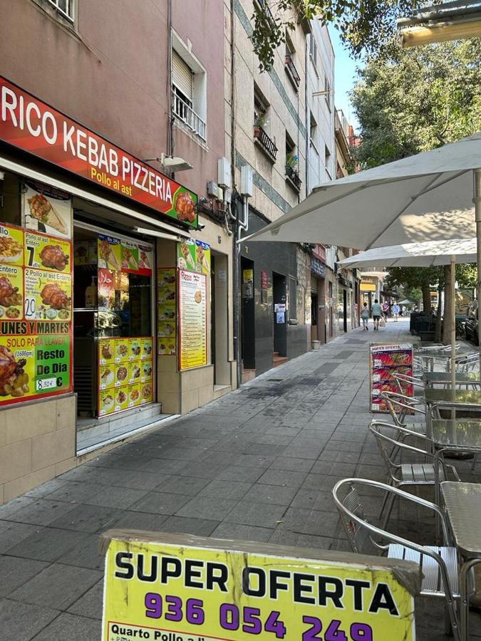 Ferienwohnung Apto Barcelona C R Santa Coloma de Gramanet Exterior foto